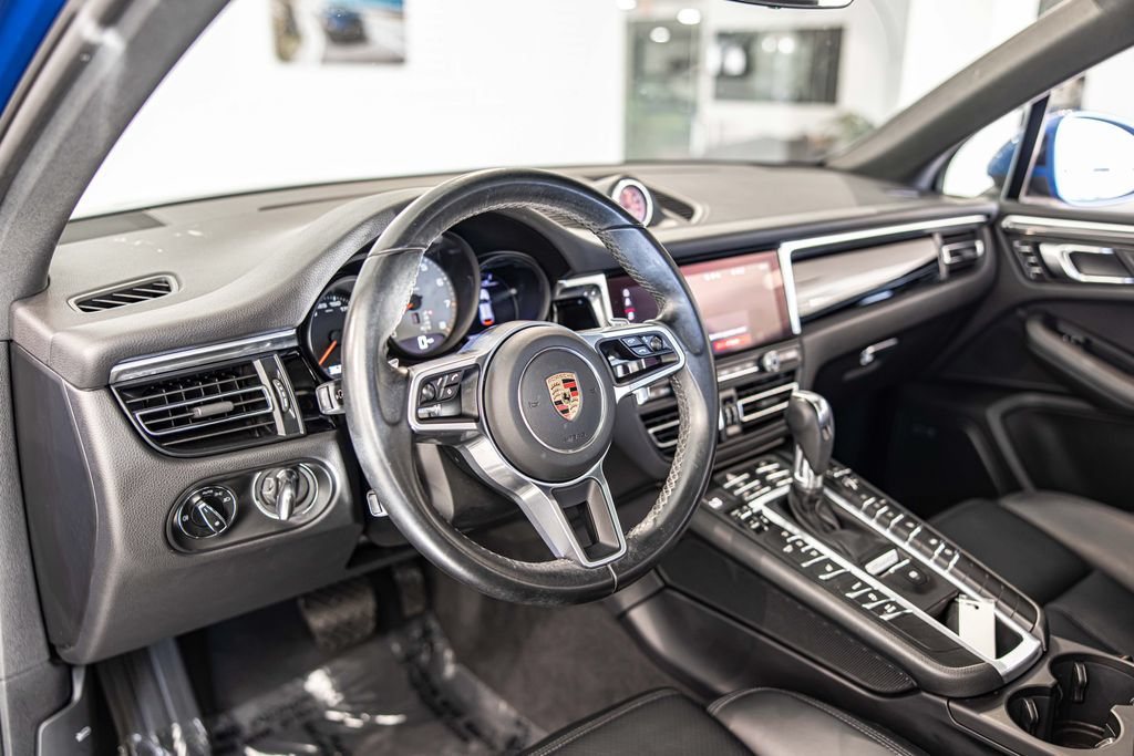 Used 2021 Porsche Macan S AWD/4WD image 20