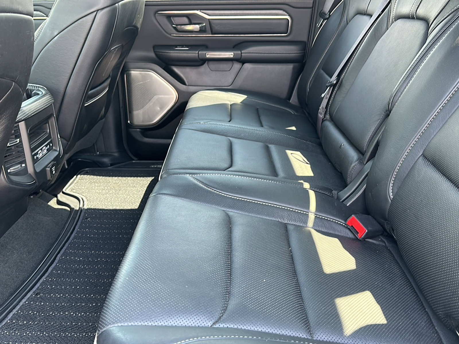 Used 2021 RAM 1500 Limited image 18