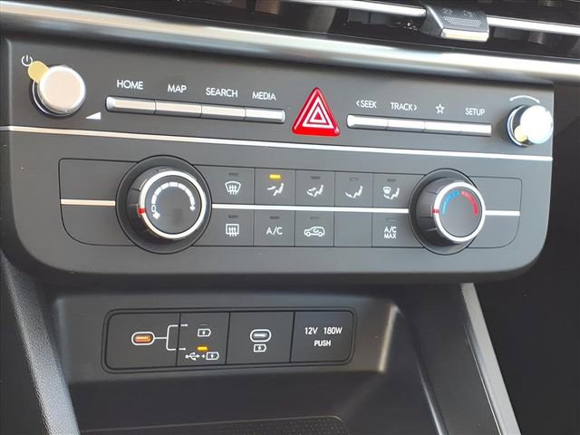 New 2026 Hyundai Tucson SE image 19