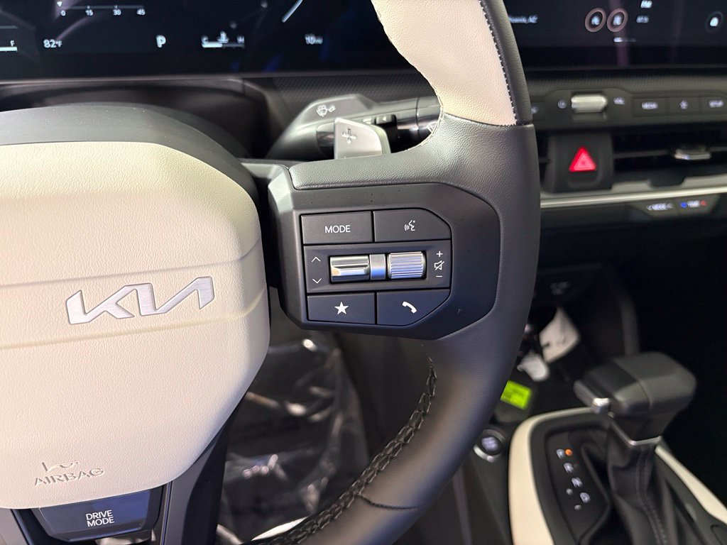 New 2026 Kia K4 GT-Line FWD image 23