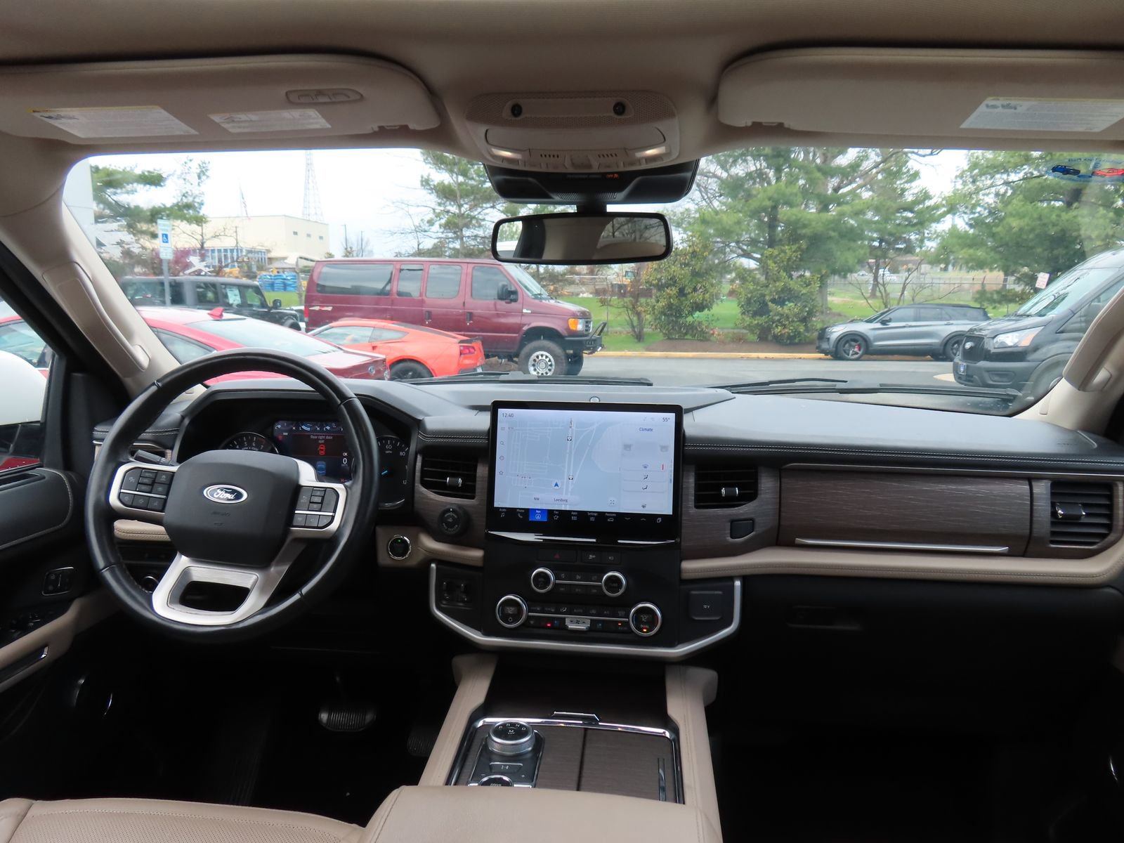 Used 2023 Ford Expedition Max Limited image 16