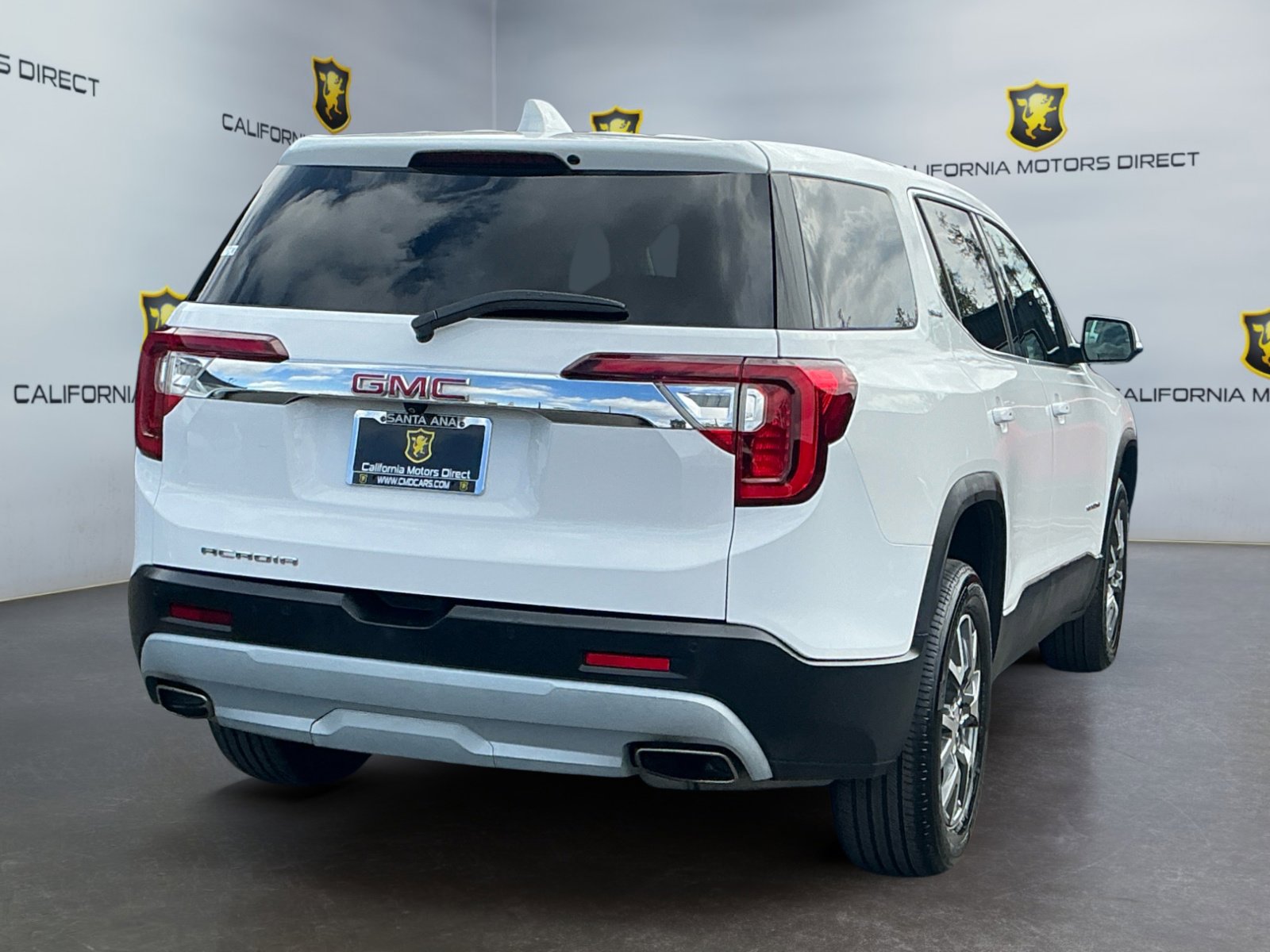 Used 2022 GMC Acadia SLE image 5