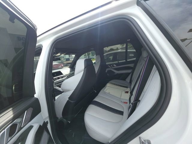 Used 2021 BMW X5 M w/ Competition Package AWD/4WD image 7