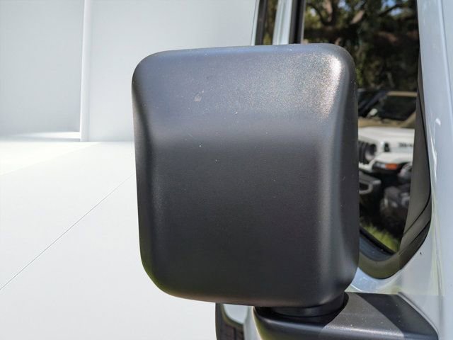 New 2025 Jeep Gladiator Sport image 10