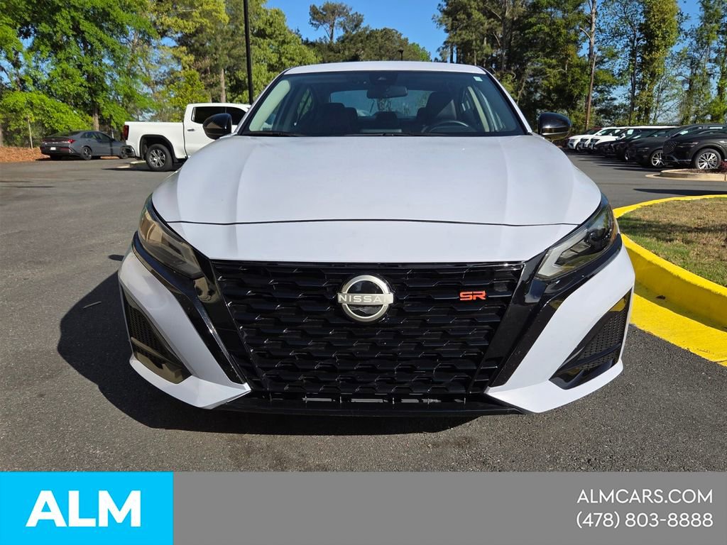 Used 2025 Nissan Altima 2.5 SR image 17