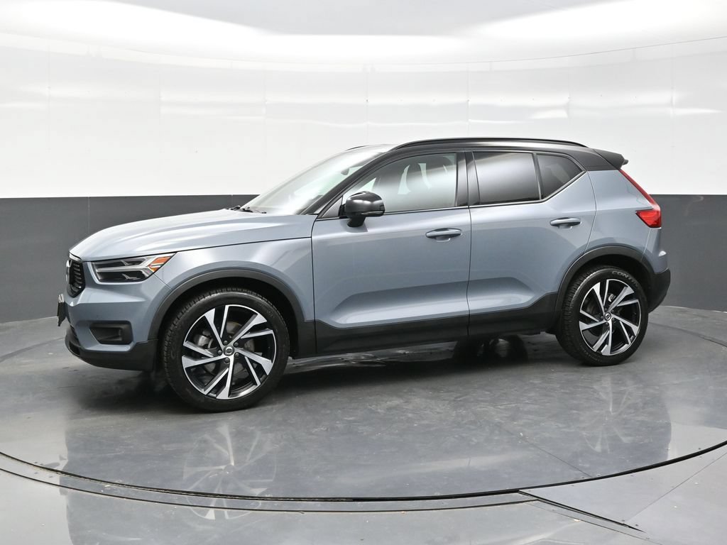 Used 2021 Volvo XC40 T5 R-Design w/ Protection Package Premier AWD/4WD image 3