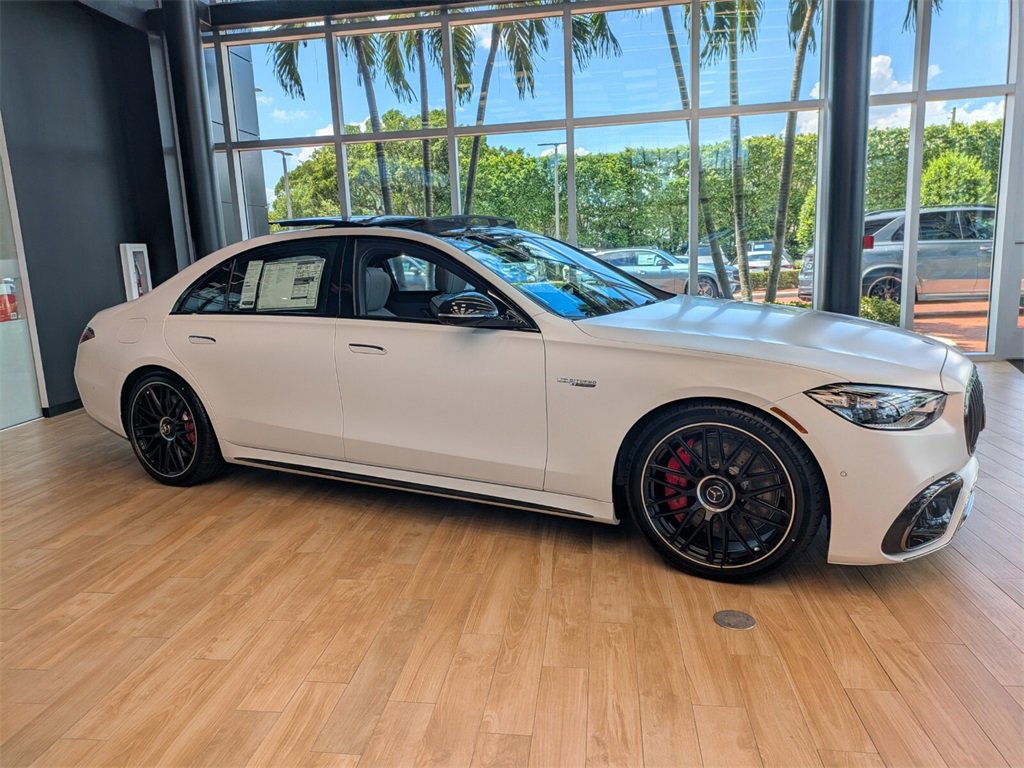 New 2026 Mercedes-Benz S 63 AMG S image 3