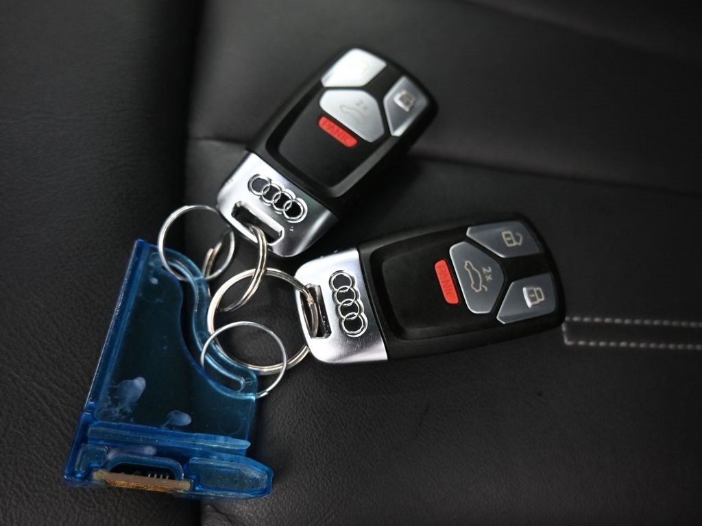 Used 2022 Audi A4 2.0T Premium image 52