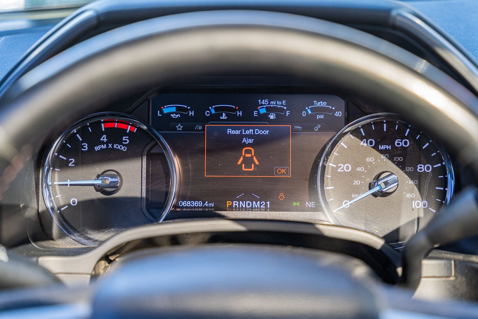 Certified 2019 Ford F450 Platinum w/ Platinum Ultimate Package image 31