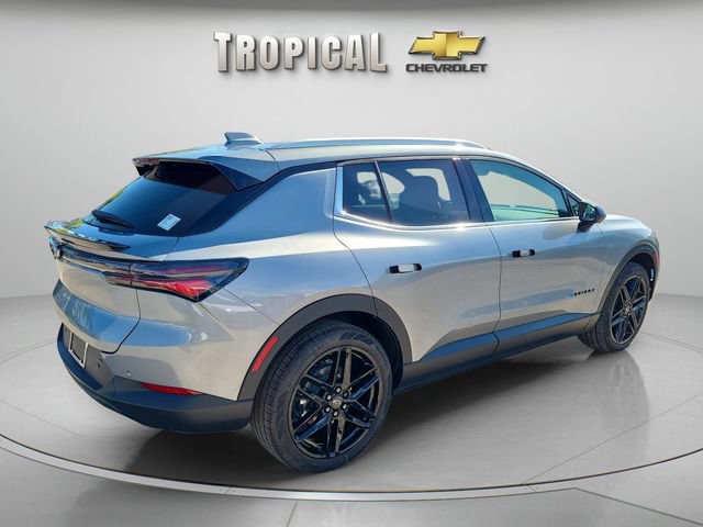 New 2026 Chevrolet Equinox EV LT w/ LPO, Blackout Package FWD image 5