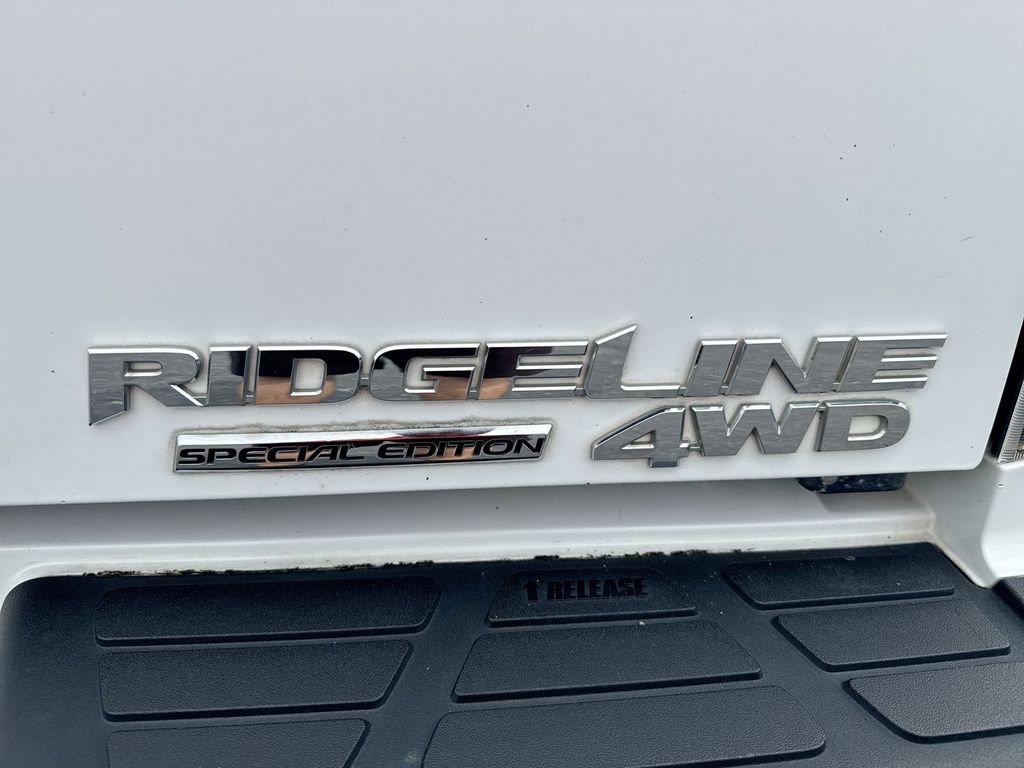 Used 2014 Honda Ridgeline SE image 27