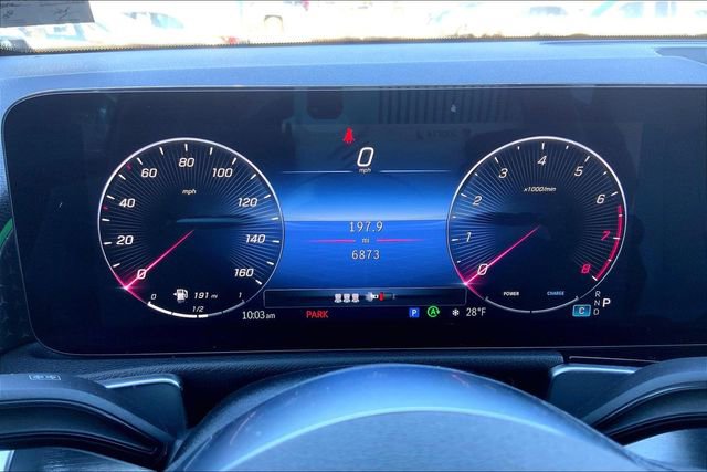 Used 2025 Mercedes-Benz GLB 250 4MATIC image 21