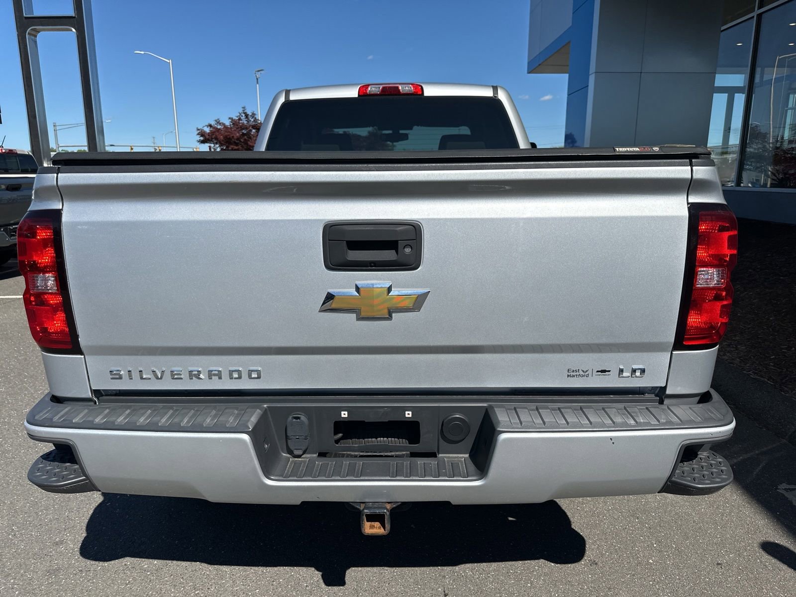 Used 2019 Chevrolet Silverado 1500 Custom w/ Custom Convenience Package AWD/4WD image 6