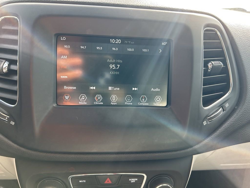 Used 2019 Jeep Compass Latitude w/ Popular Equipment Group image 14