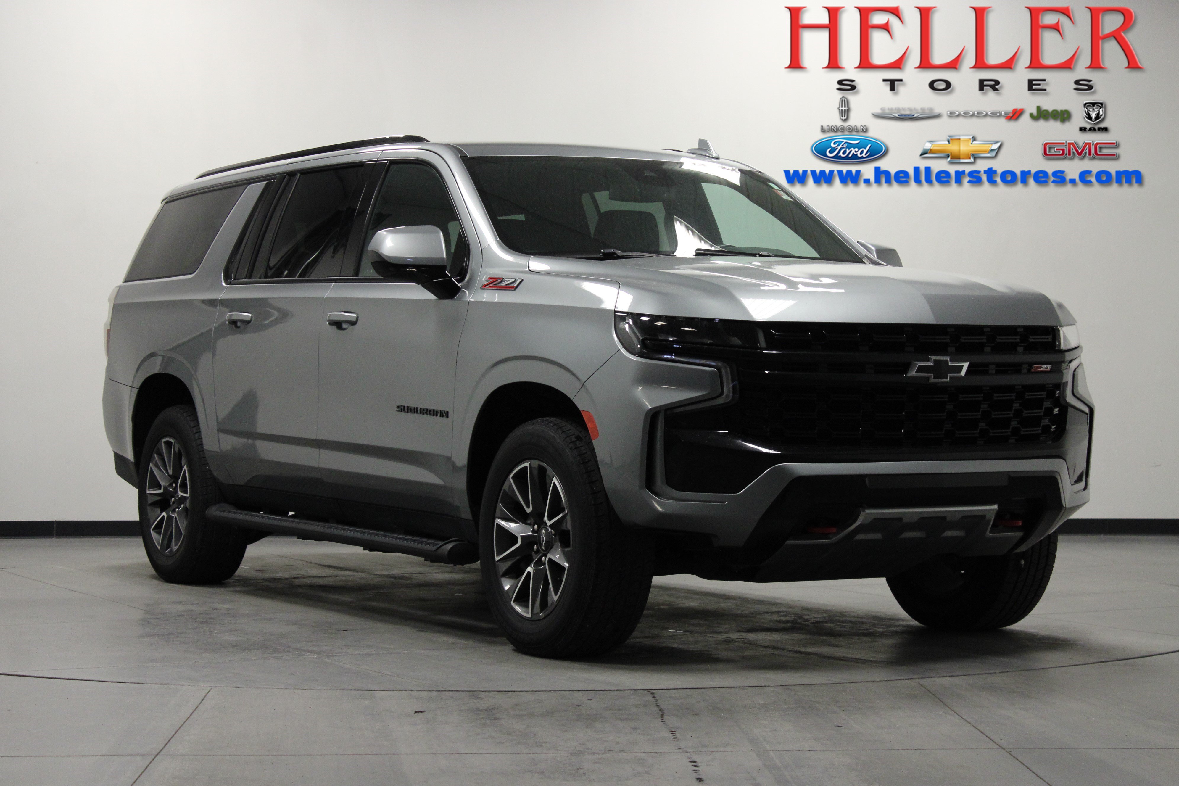 Used 2023 Chevrolet Suburban Z71 AWD/4WD image 1