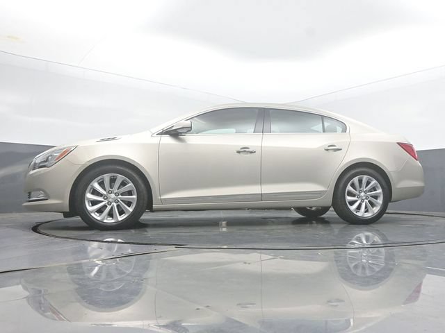 Used 2016 Buick LaCrosse Leather FWD image 45