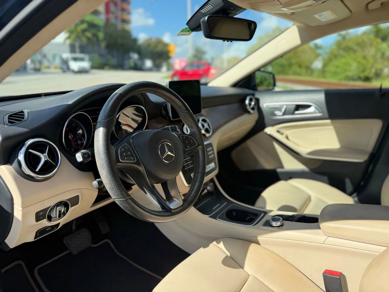Used 2019 Mercedes-Benz GLA 250 image 22