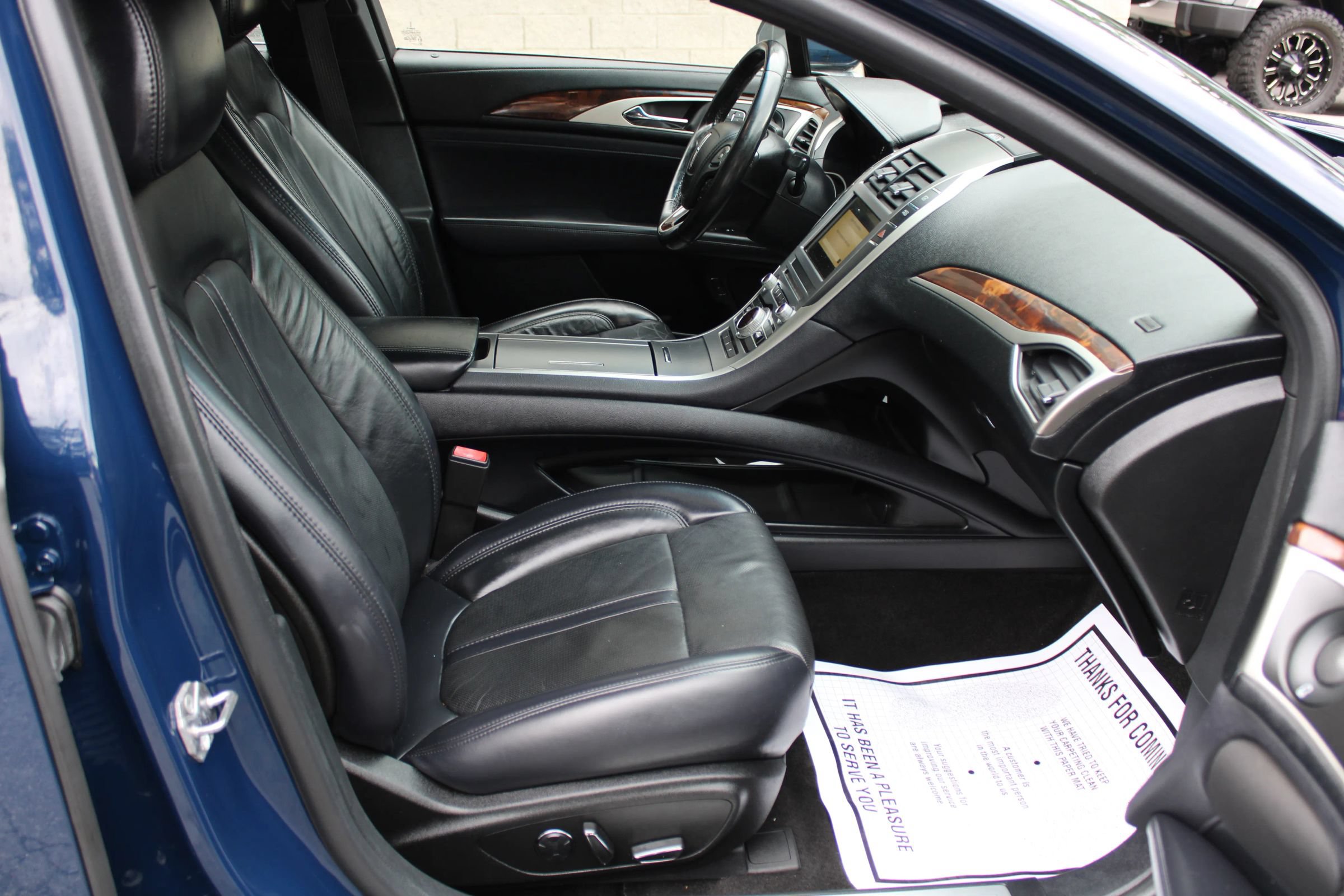 Used 2018 Lincoln MKZ Reserve FWD image 8