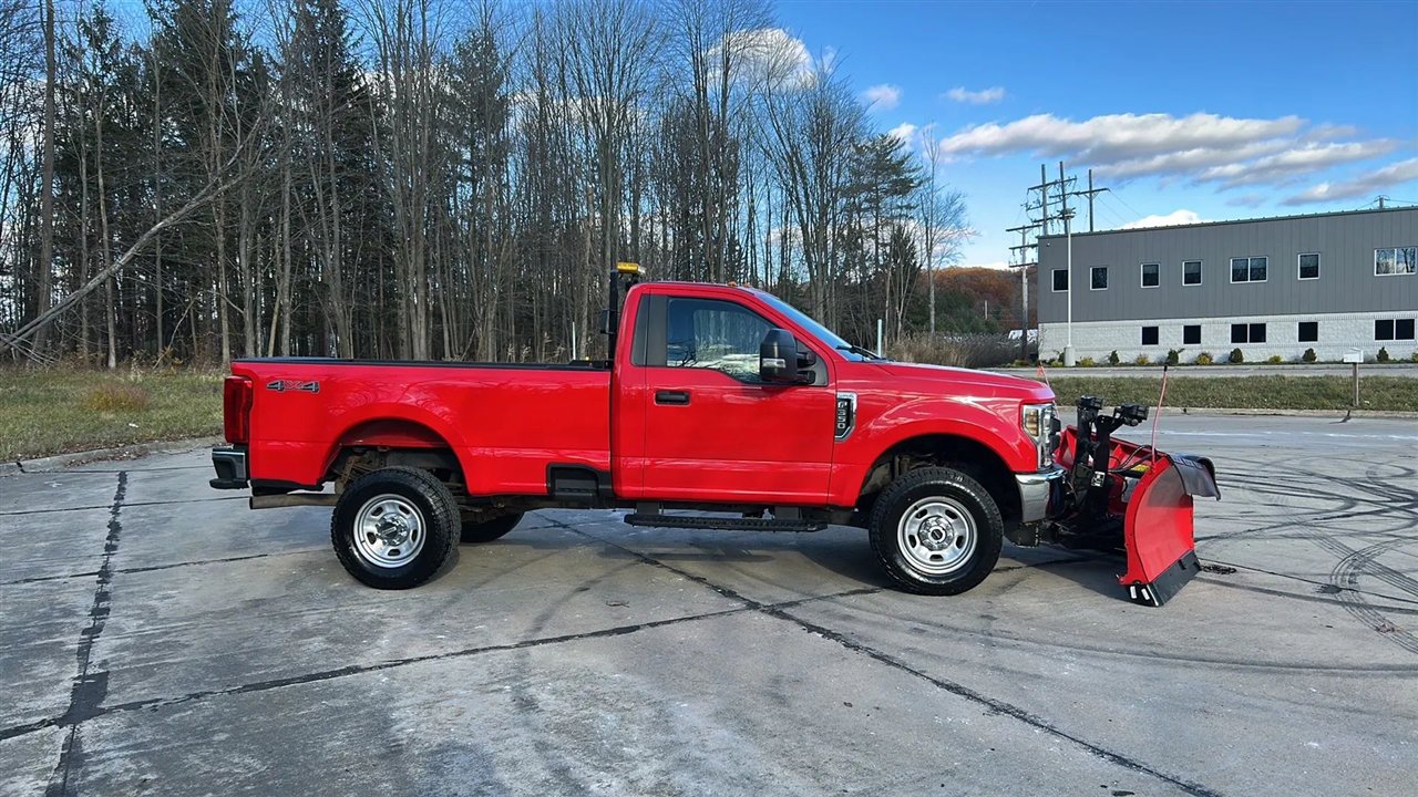 Used 2019 Ford F350 XL w/ XL Value Package image 8