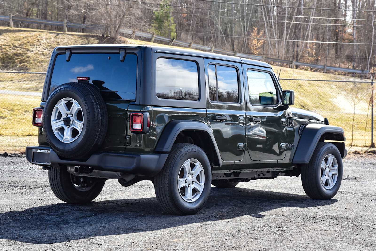 Certified 2022 Jeep Wrangler Unlimited Sport image 3