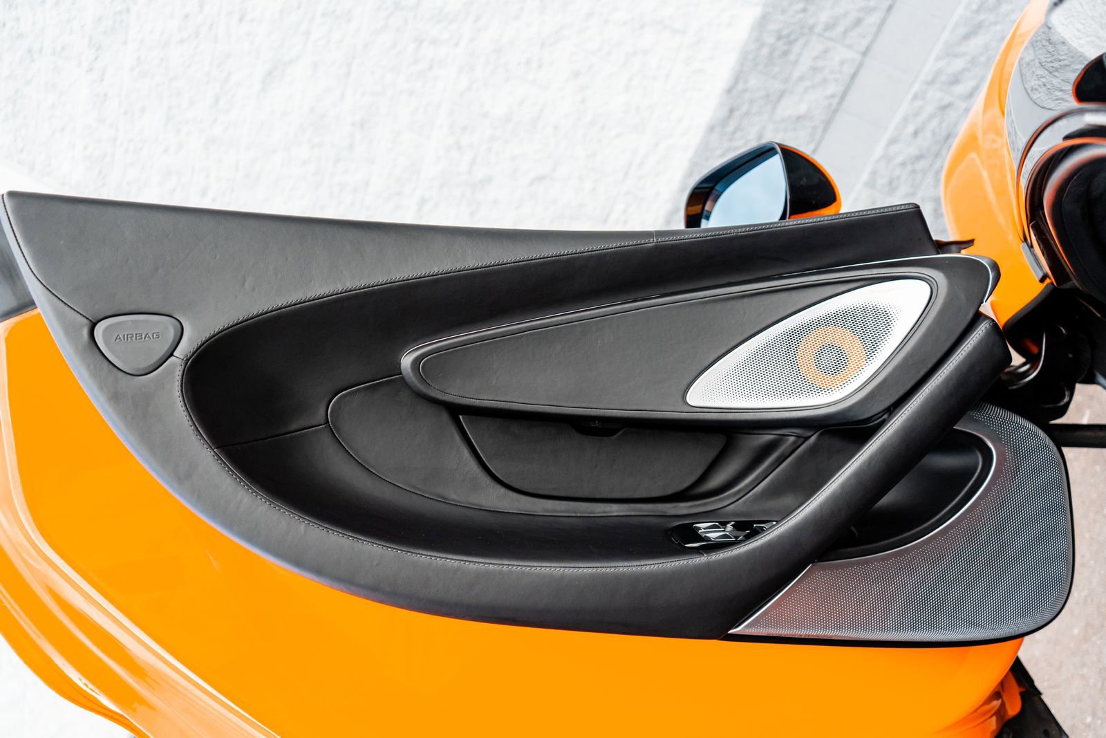 Used 2025 McLaren GTS image 25