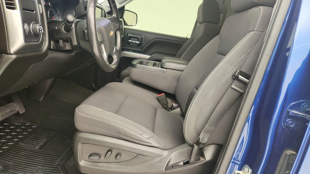 Used 2018 Chevrolet Silverado 1500 LT w/ Texas Edition RWD image 17