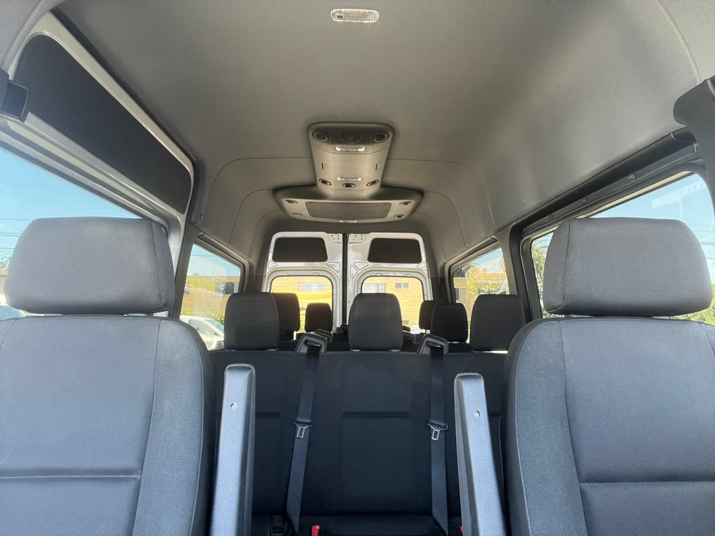 Used 2024 Mercedes-Benz Sprinter 2500 image 18