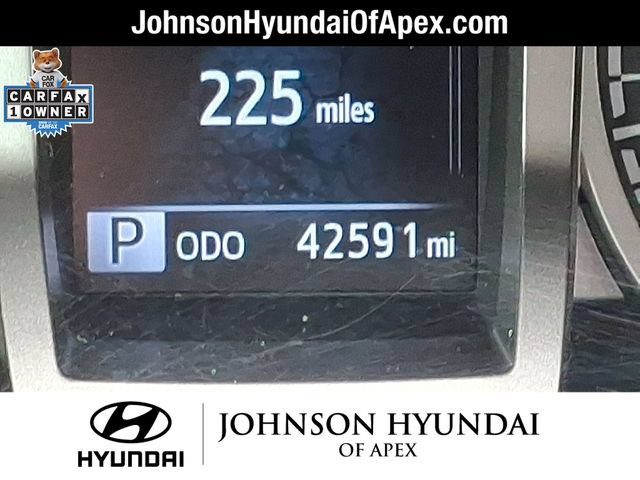 Used 2023 Toyota Tacoma SR5 w/ Technology Package AWD/4WD image 15