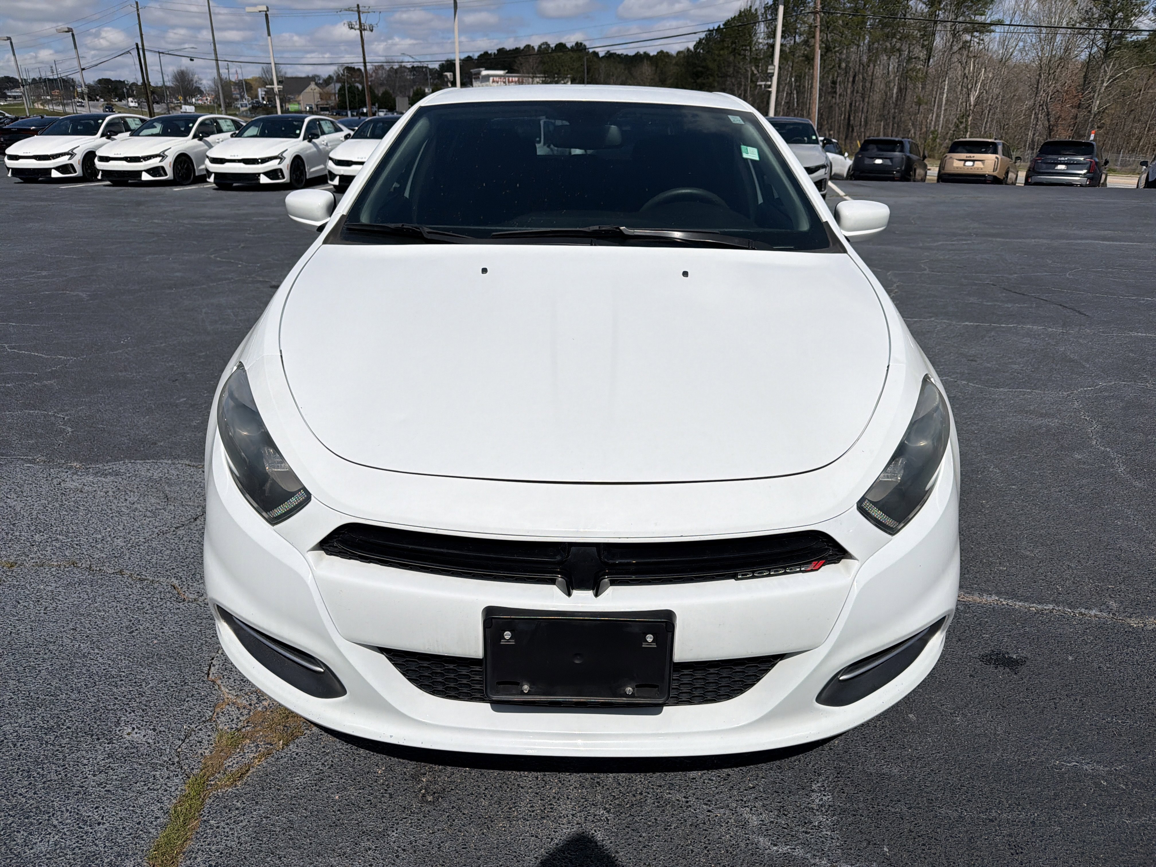 Used 2016 Dodge Dart SXT image 2