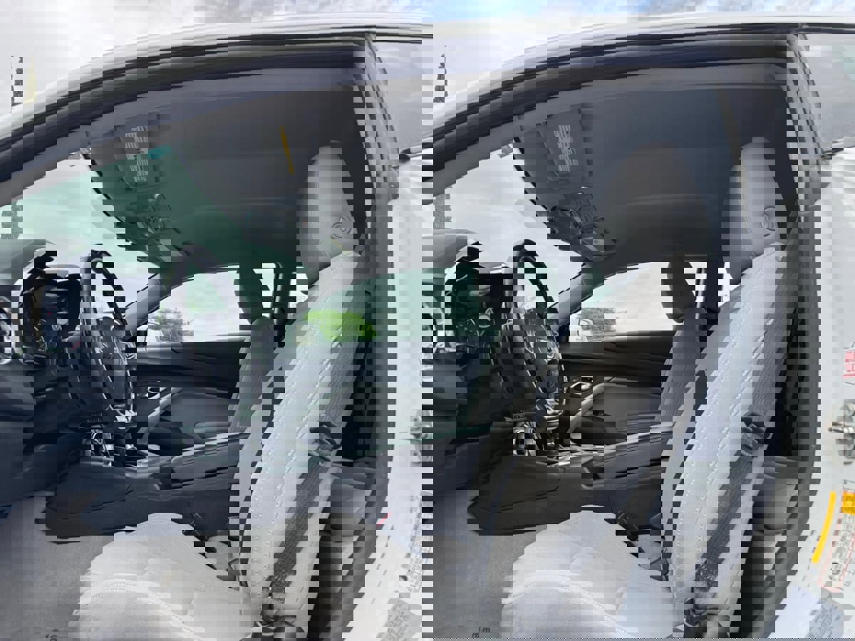 Used 2023 Chevrolet Camaro LT image 15