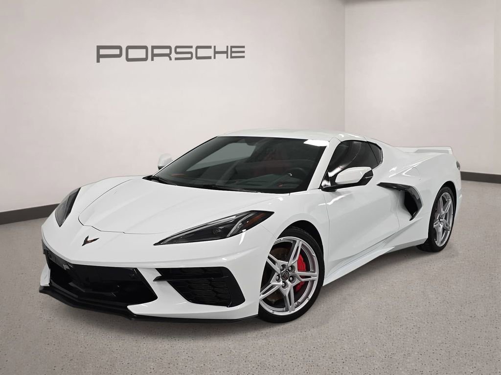 Used 2022 Chevrolet Corvette Stingray Preferred Cpe w/ Z51 Performance Package RWD image 1