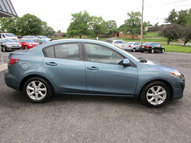 Used 2011 MAZDA MAZDA3 i Touring FWD image 9