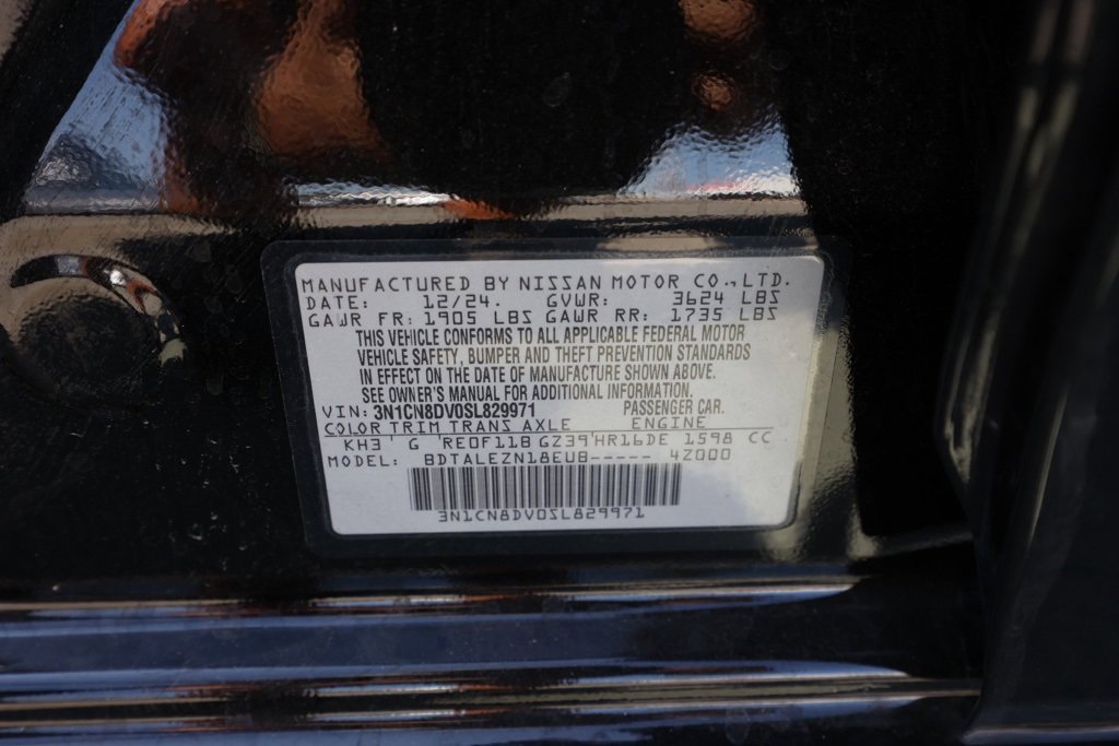 Used 2025 Nissan Versa S image 32