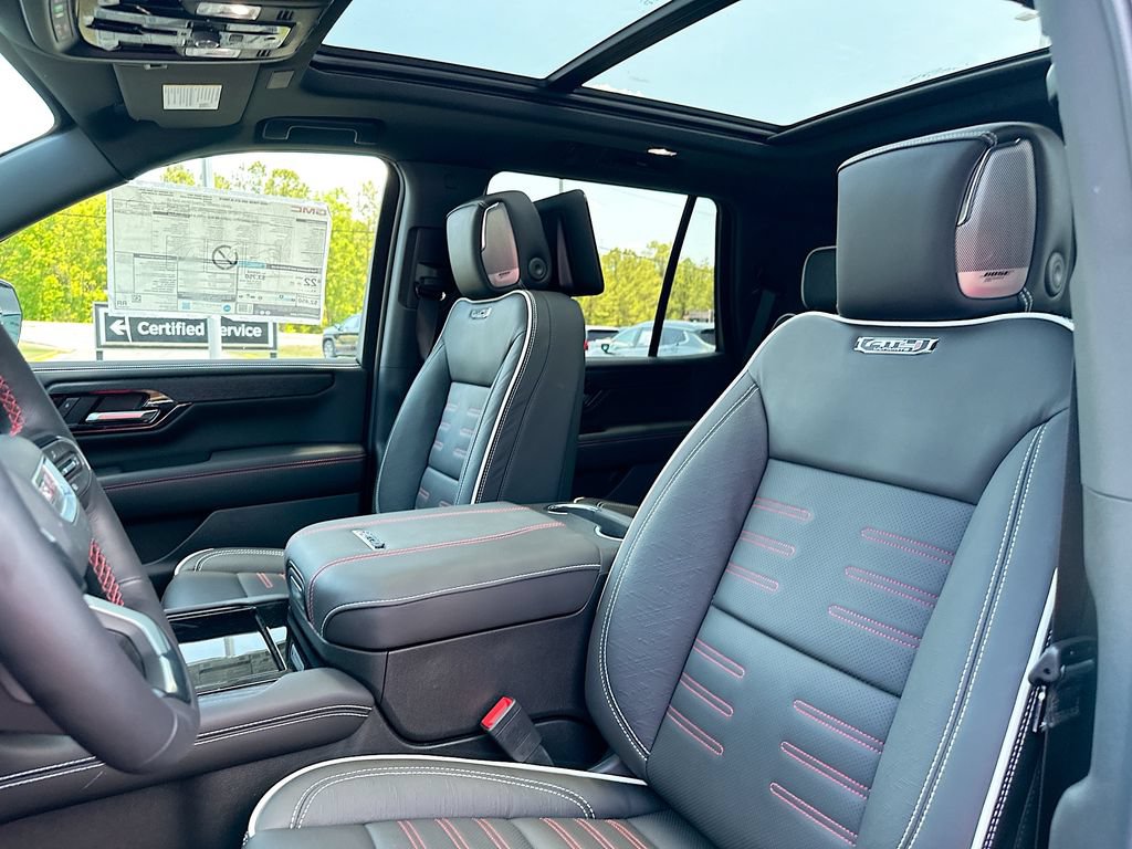 New 2026 GMC Yukon AT4 Ultimate w/ LPO, Floor Liner Package AWD/4WD image 8