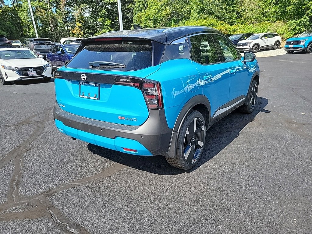 New 2025 Nissan Kicks SR w/ SR Premium Package image 10