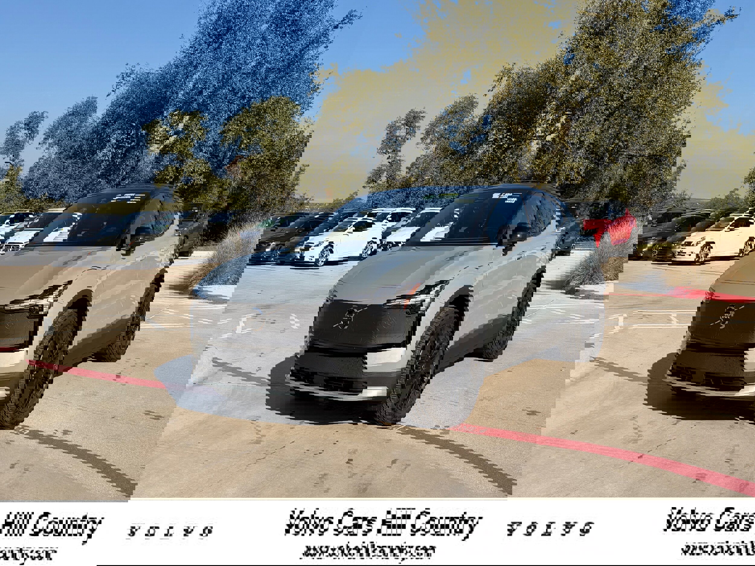 Used 2026 Volvo EX30 Cross Country Ultra w/ Protection Package Premier