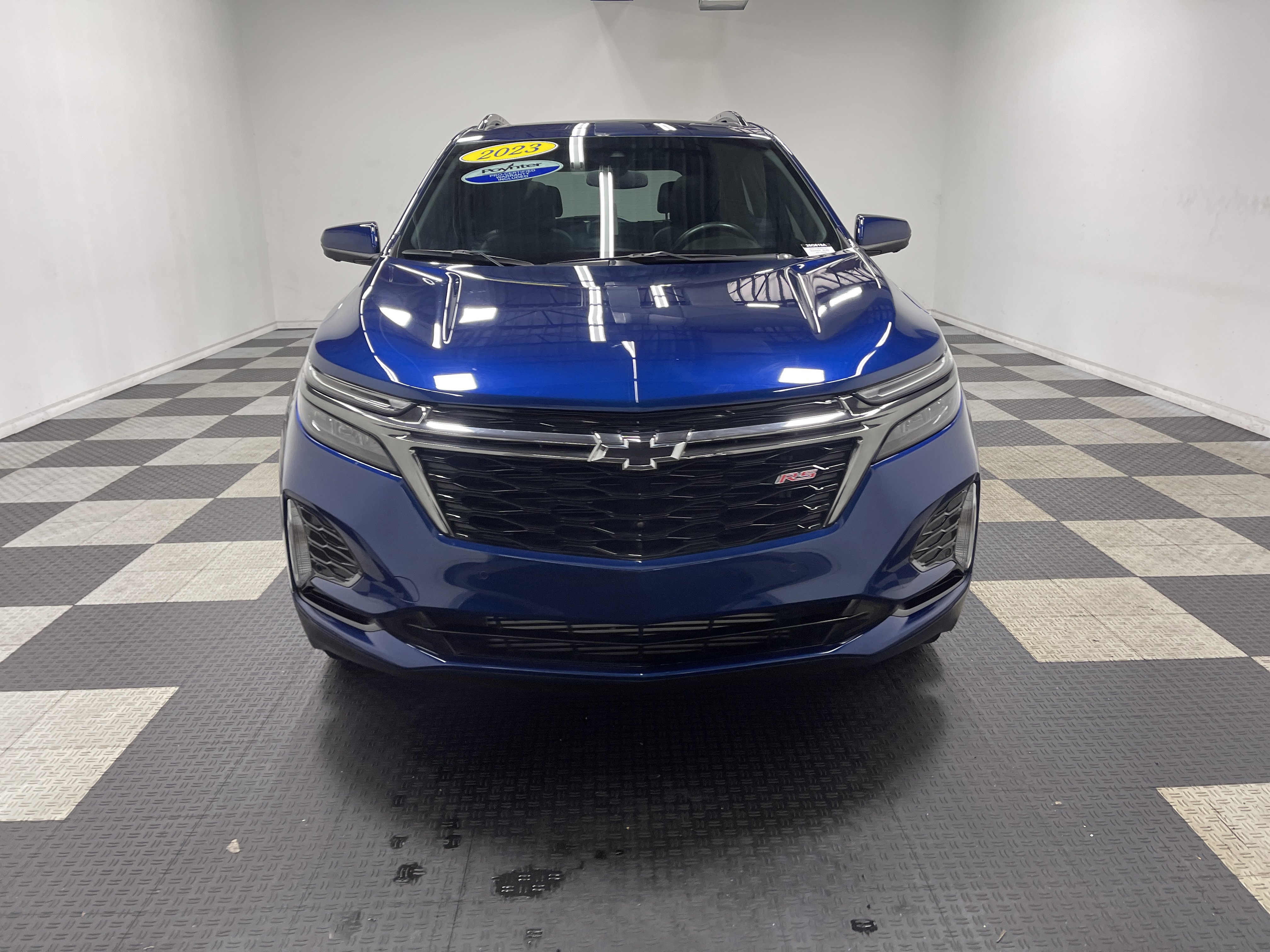Used 2023 Chevrolet Equinox RS image 7