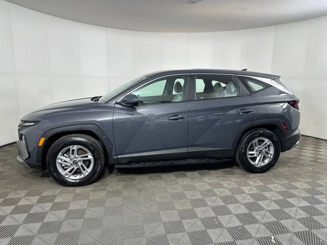 Certified 2025 Hyundai Tucson SE image 34