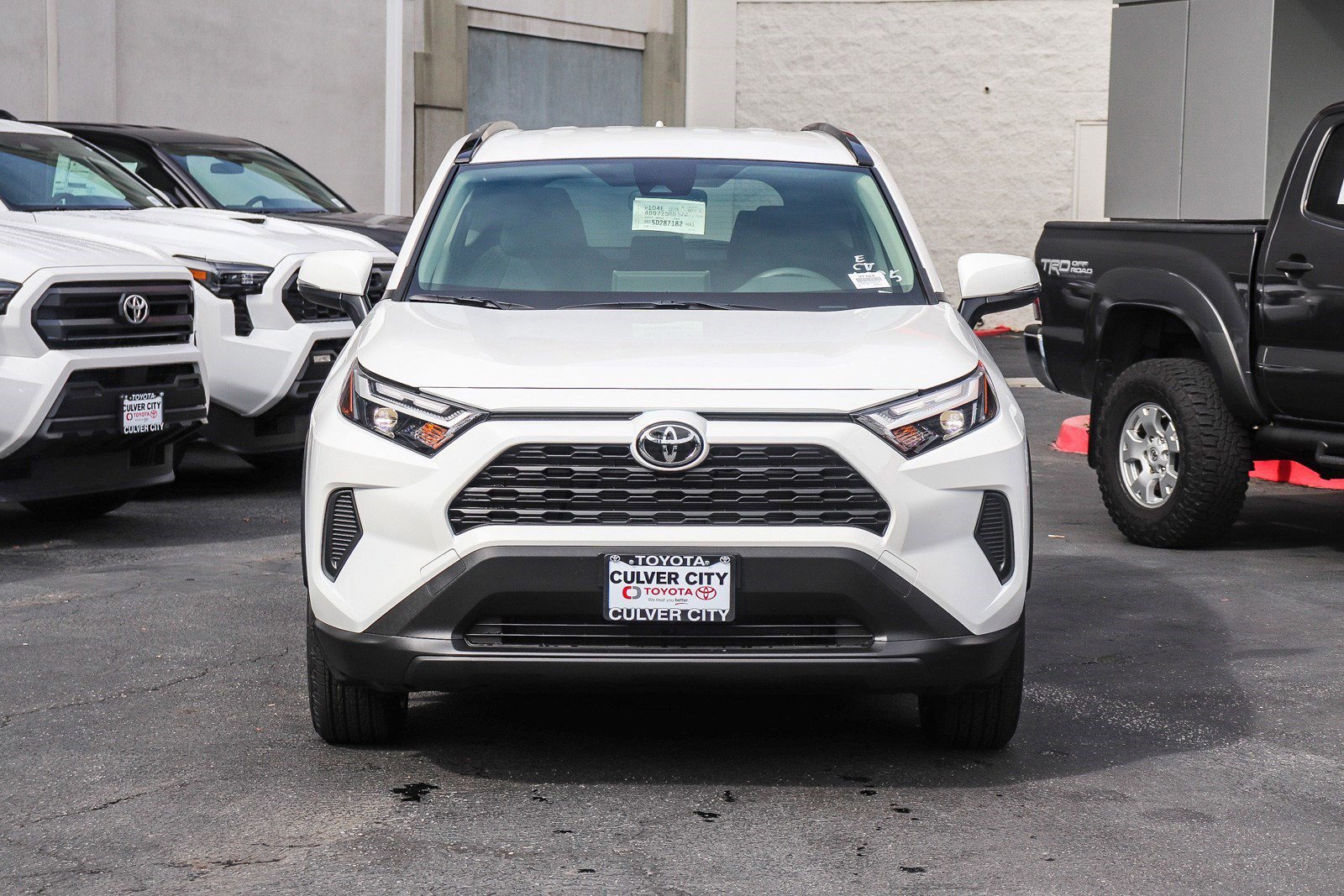 New 2025 Toyota RAV4 LE image 2