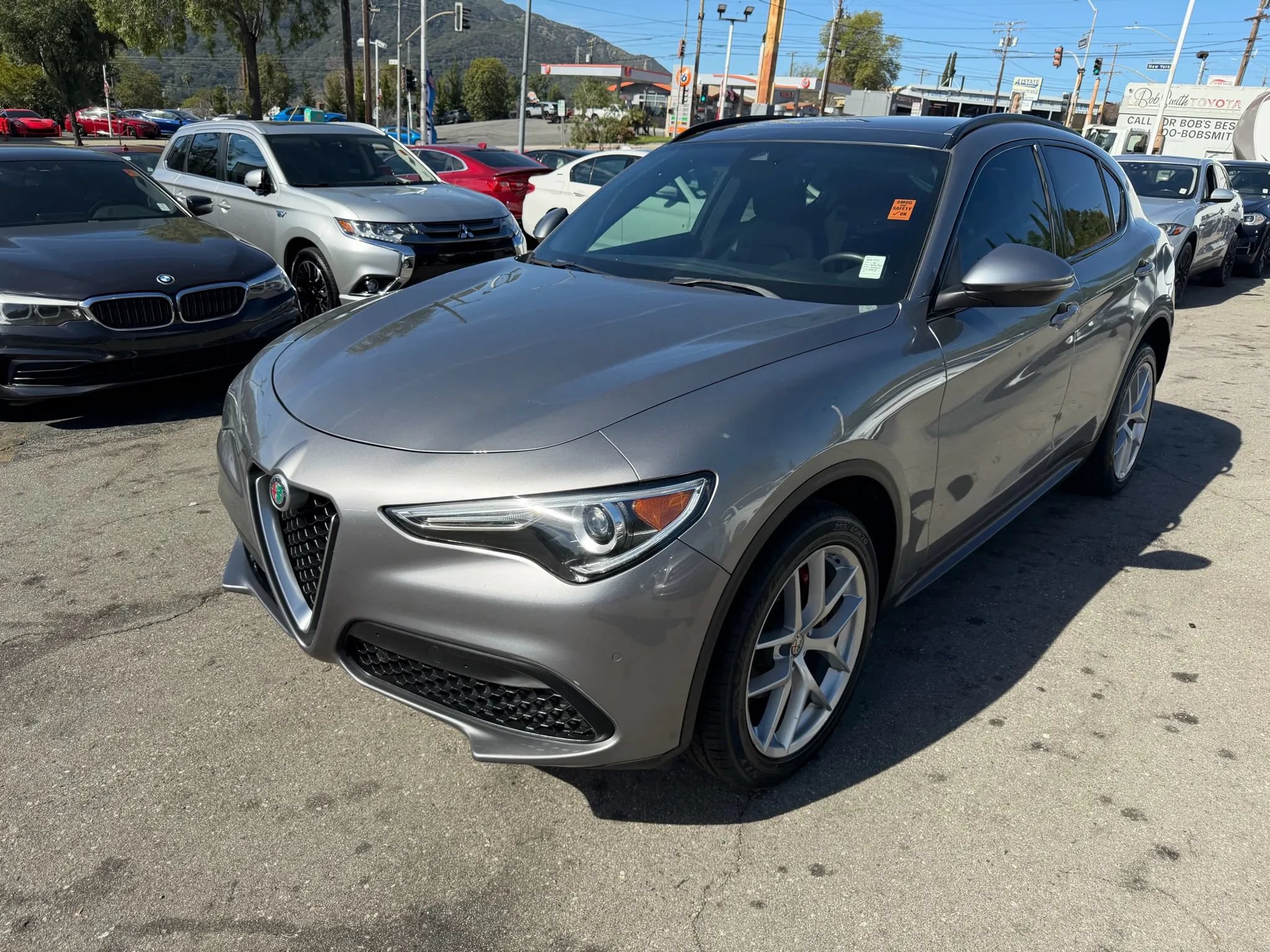 Used 2018 Alfa Romeo Stelvio Ti Sport AWD/4WD image 7