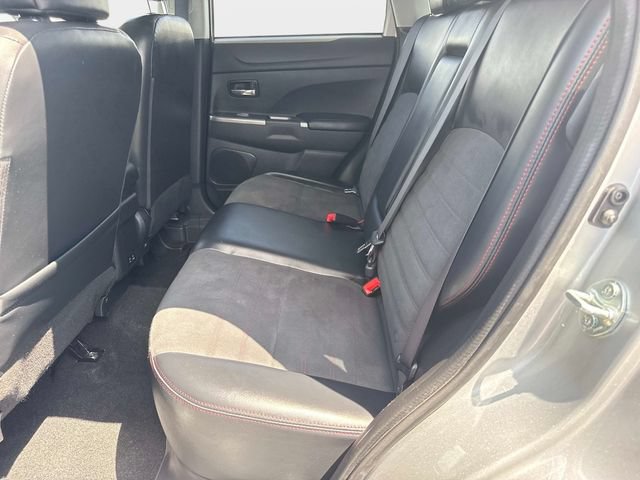 Used 2025 Mitsubishi Outlander Sport AWD image 12
