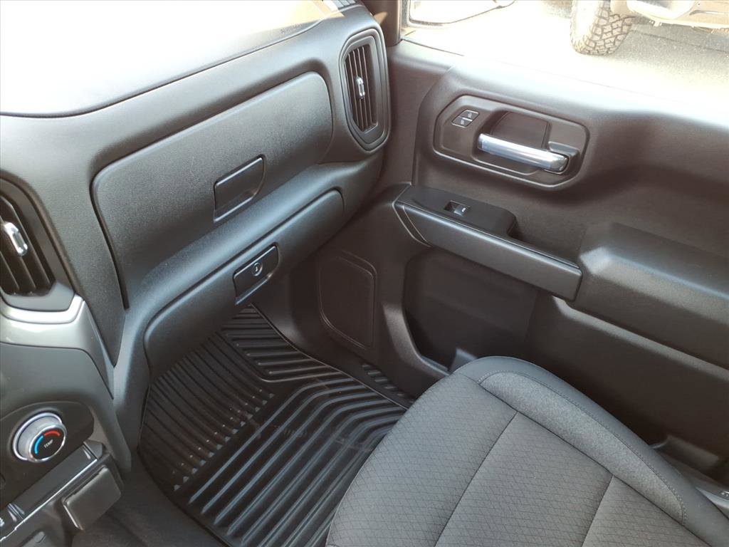 Used 2026 Chevrolet Silverado 1500 Custom AWD/4WD image 29