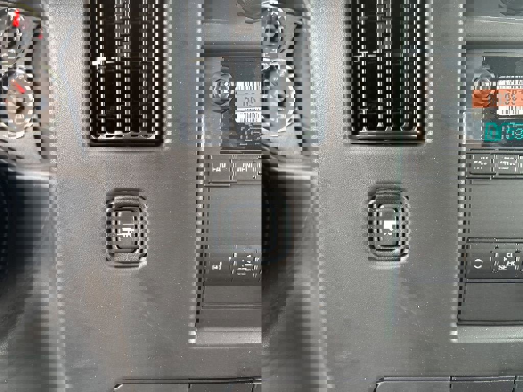 New 2025 Chevrolet Express 3500 w/ Power Convenience Package image 37