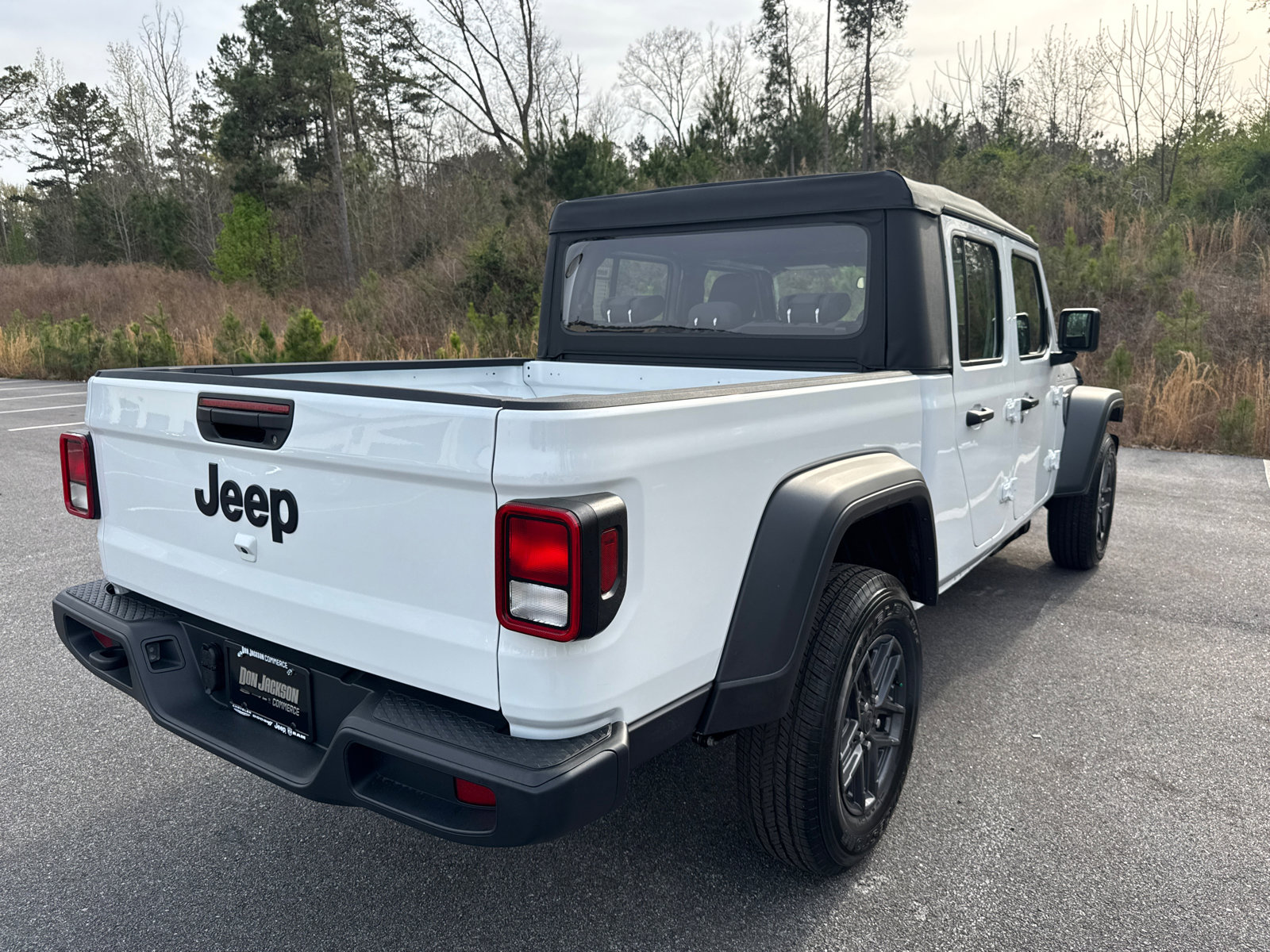New 2026 Jeep Gladiator Sport image 5