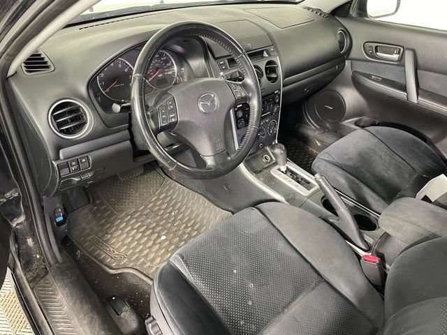 Used 2006 MAZDA MAZDA6 i Sport w/ Bose Audio & Moonroof Pkg FWD image 3