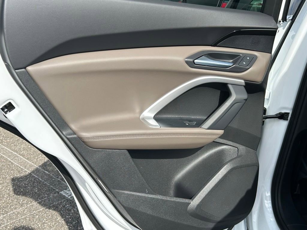 Used 2025 Audi Q5 Premium w/ Convenience Package image 58