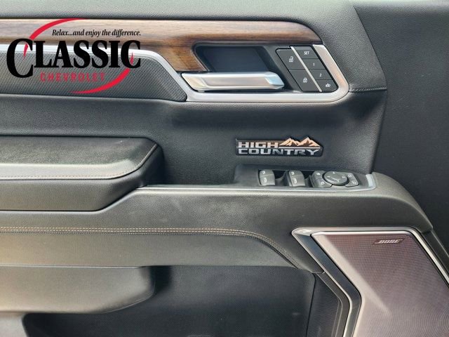 Used 2022 Chevrolet Silverado 1500 High Country w/ High Country Premium Package image 31