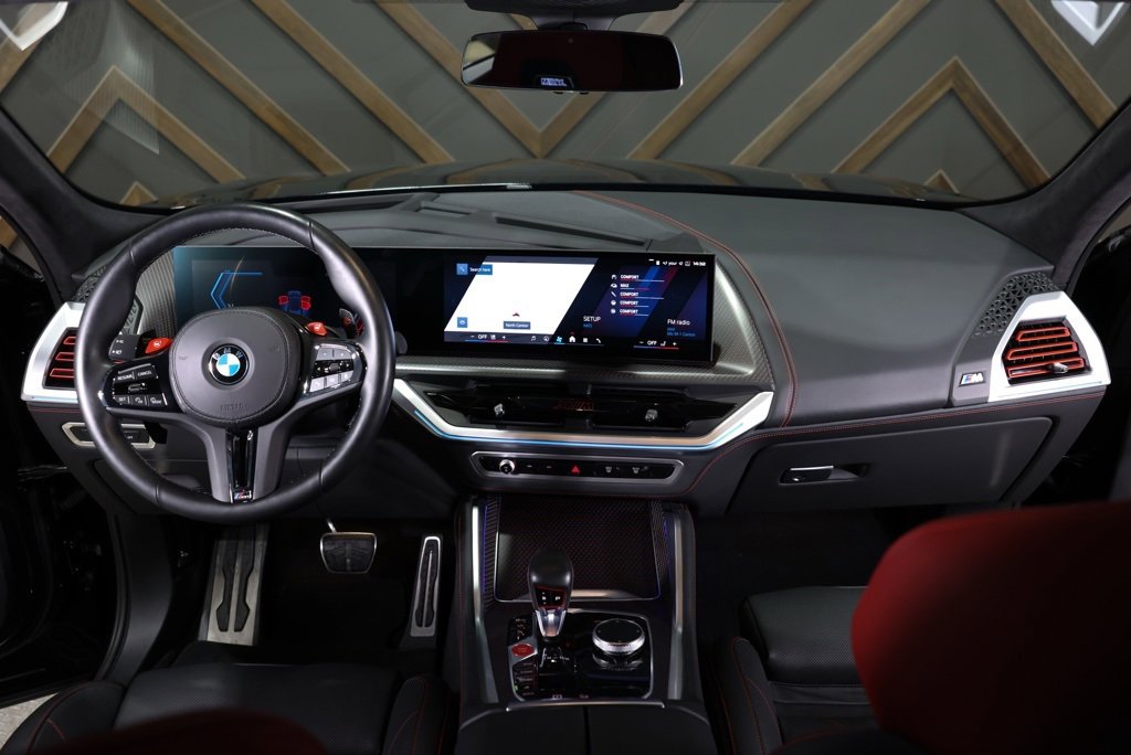 Used 2024 BMW XM Label Red image 4