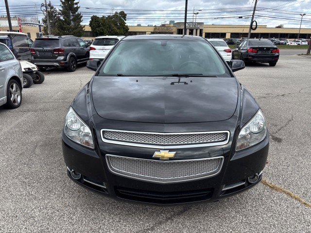 Used 2011 Chevrolet Malibu LTZ image 2