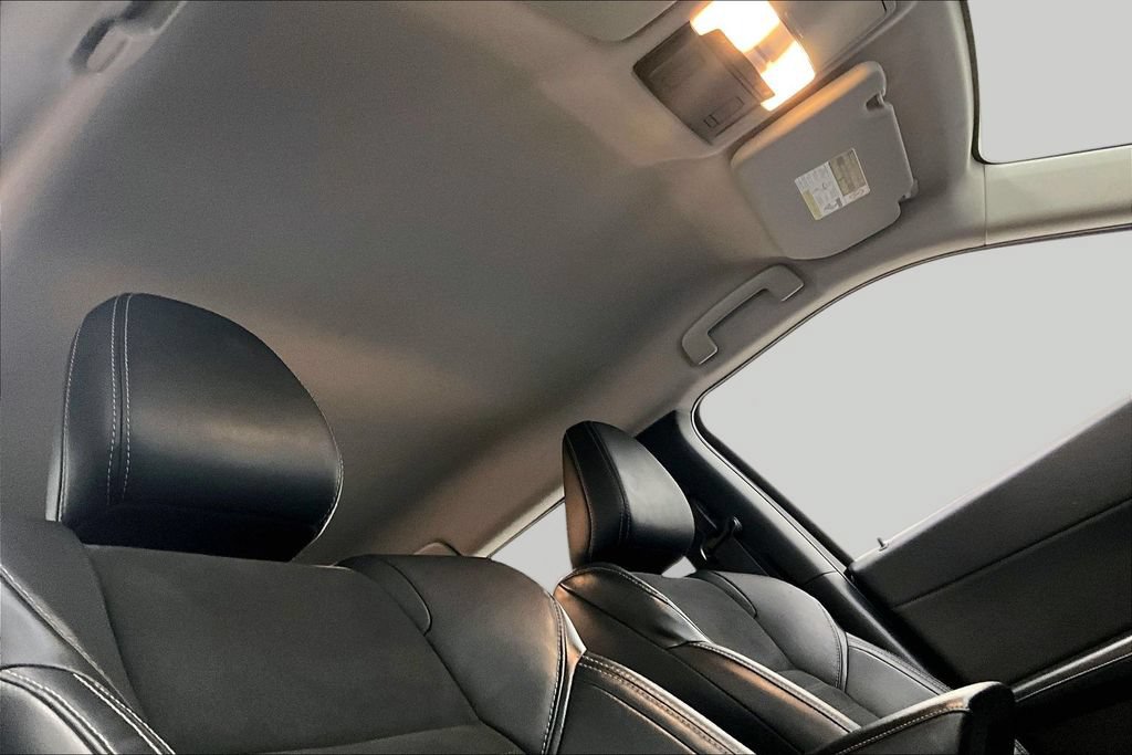 Used 2023 Mitsubishi Outlander SE Black Edition AWD/4WD image 28